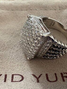 David Yurman Silver Ring with Sparkling Diamonds sz7
